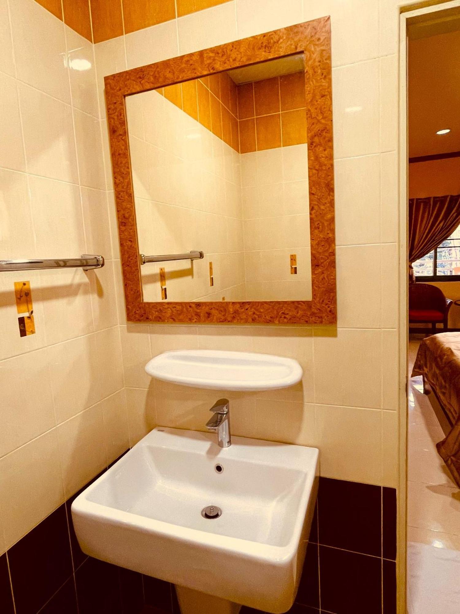 Mini Cost Apartment&Guesthouse Τσιάνγκ Μάι Εξωτερικό φωτογραφία